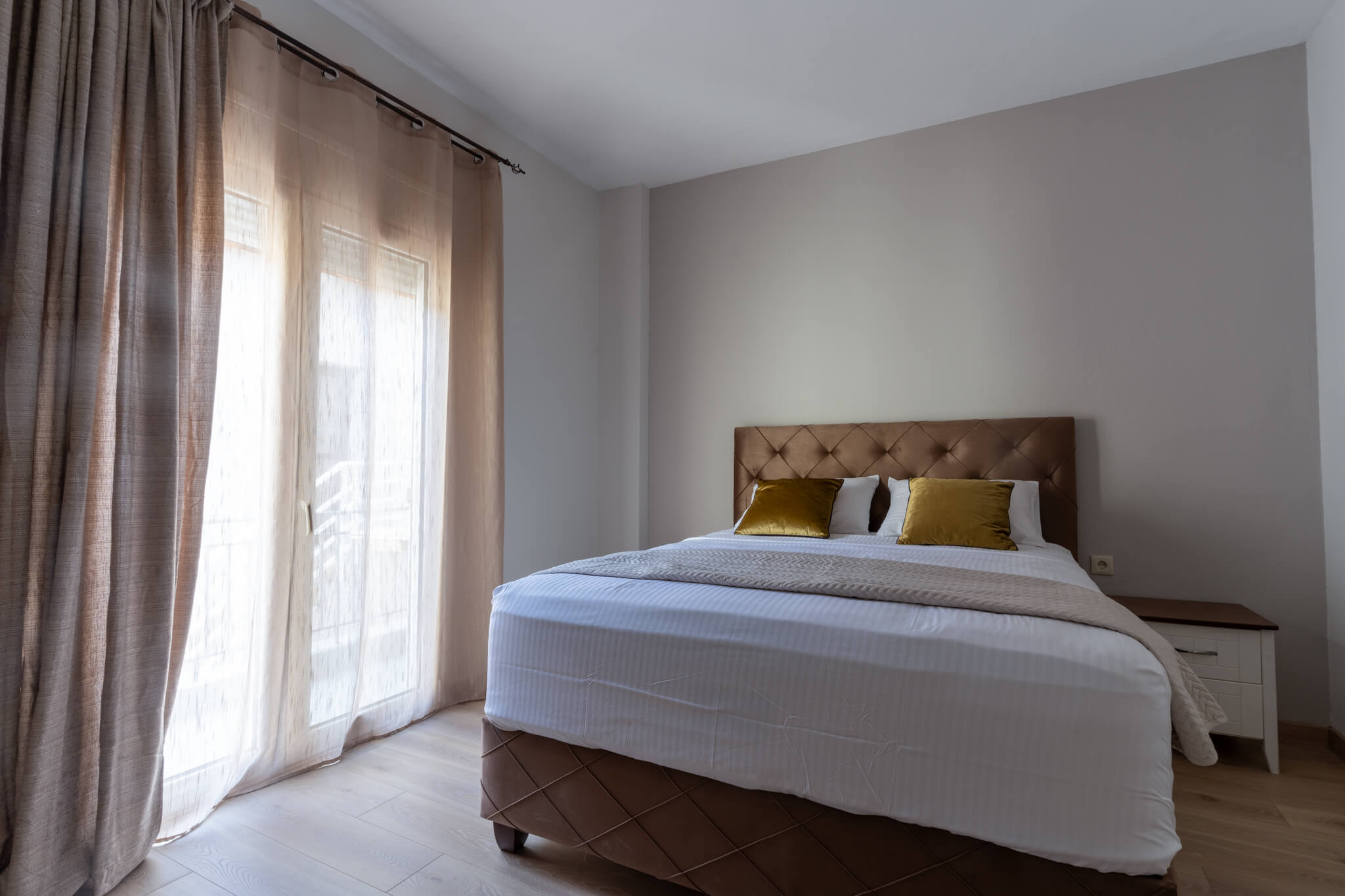 Bedroom with Balcony Access